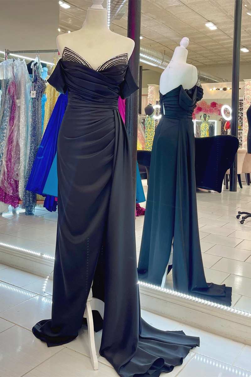Ruching Black Off-the-Shoulder Long Formal Dress with Attached Train