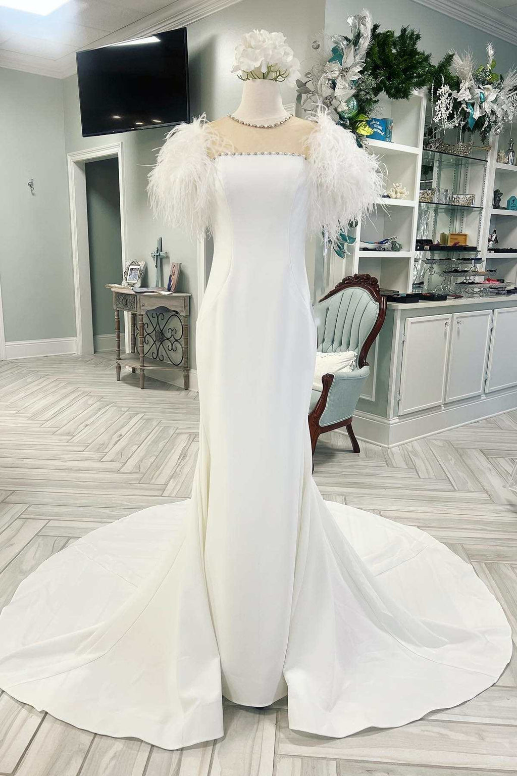 Beige Lace V-Neck Backless Mermaid Long Bridal Gown main image 1