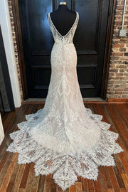 Glamorous Beige Lace V-Neck Backless Mermaid Long Wedding Dress