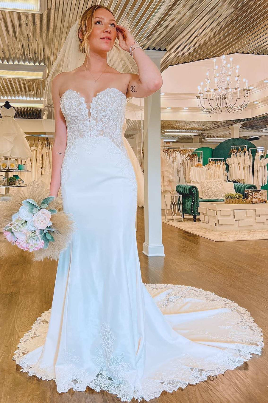 White Lace Strapless Mermaid Long Wedding Dress