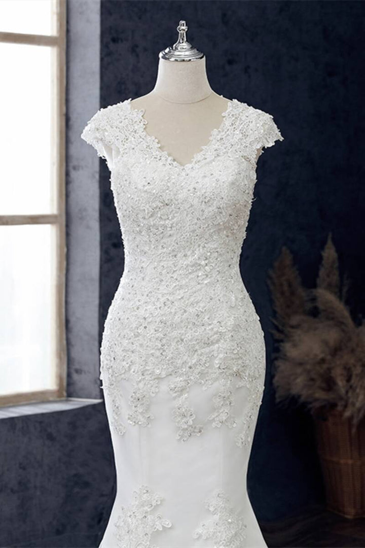 White Appliqués V-Neck Cap Sleeve Trumpet Wedding Dress