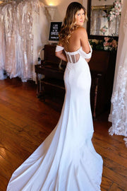 White Off-the-Shoulder Backless Mermaid Long Wedding Dress