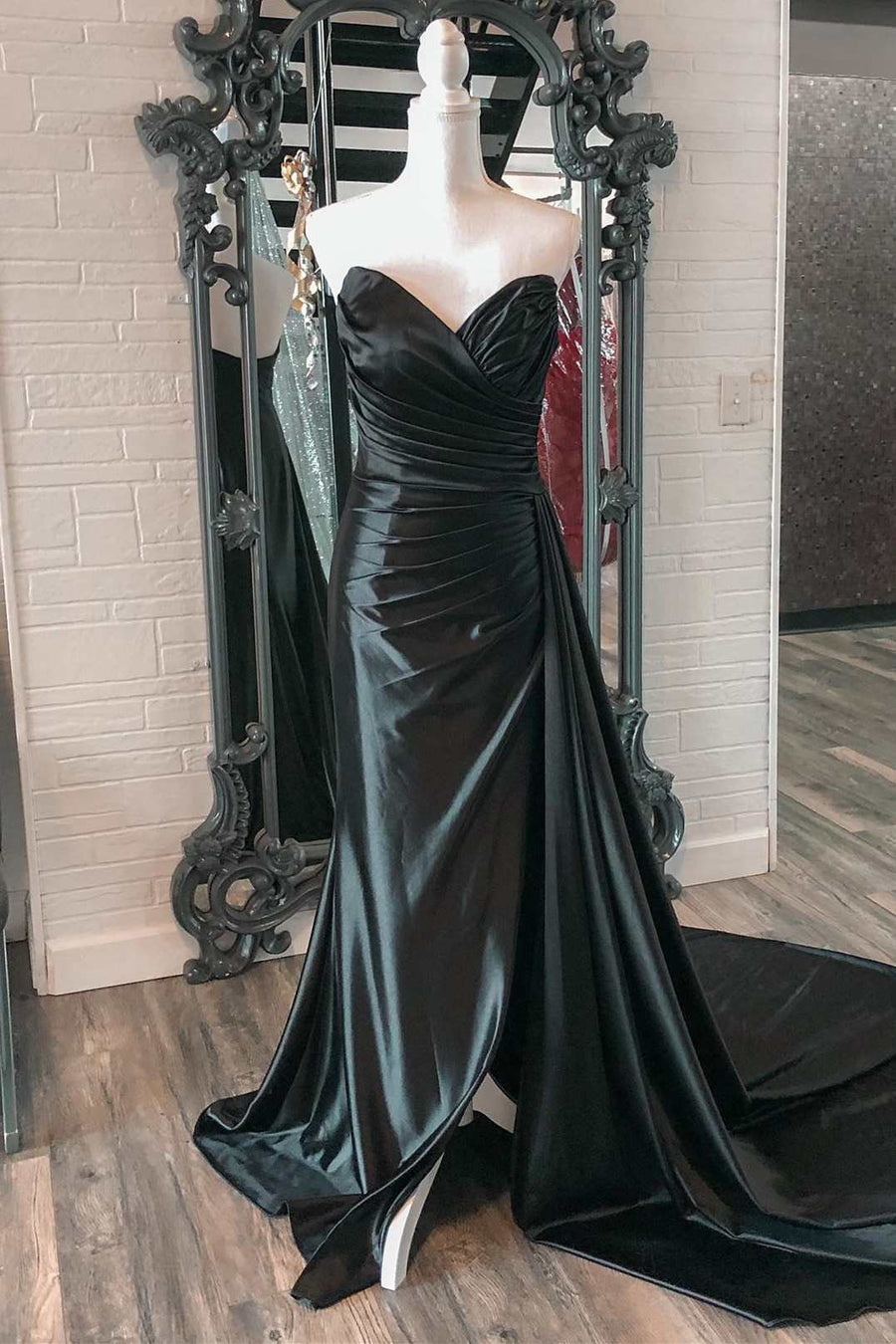 Ruching Black Strapless Long Prom Dress with Attached Train