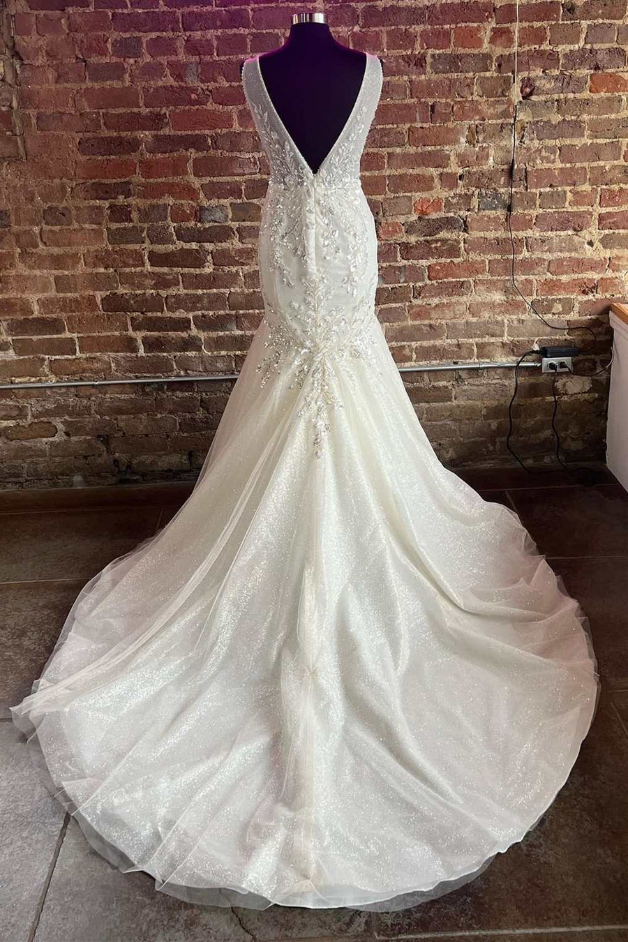 Mermaid White Tulle Lace Plunge V Long Wedding Dress