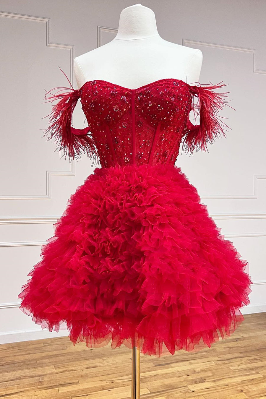 Red Feather Sweetheart Tiered A-Line Short Party Dress