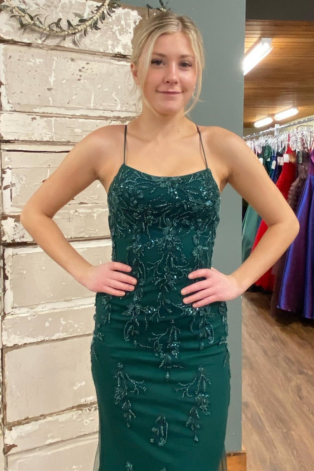 Hunter Green Applique Lace-Up Mermaid Long Formal Dress