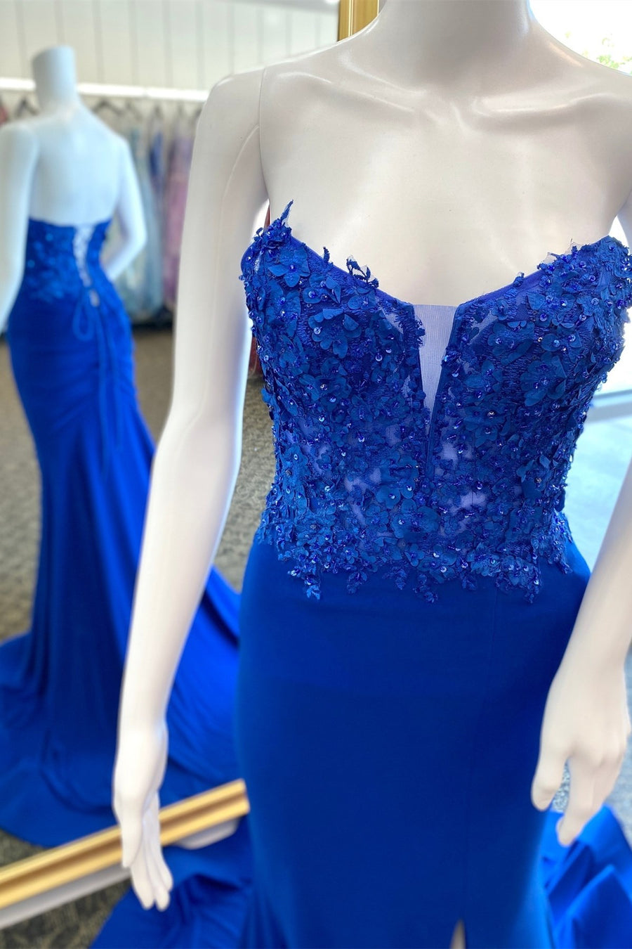 Royal Blue 3D Floral Lace Strapless Mermaid Long Formal Dress
