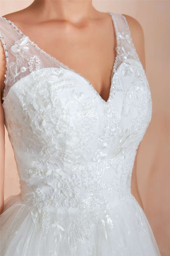 Elegant Lace V-Neck A-Line Wedding Dress
