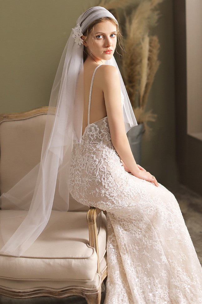 Vintage Mesh Side Flower Bridal Veil