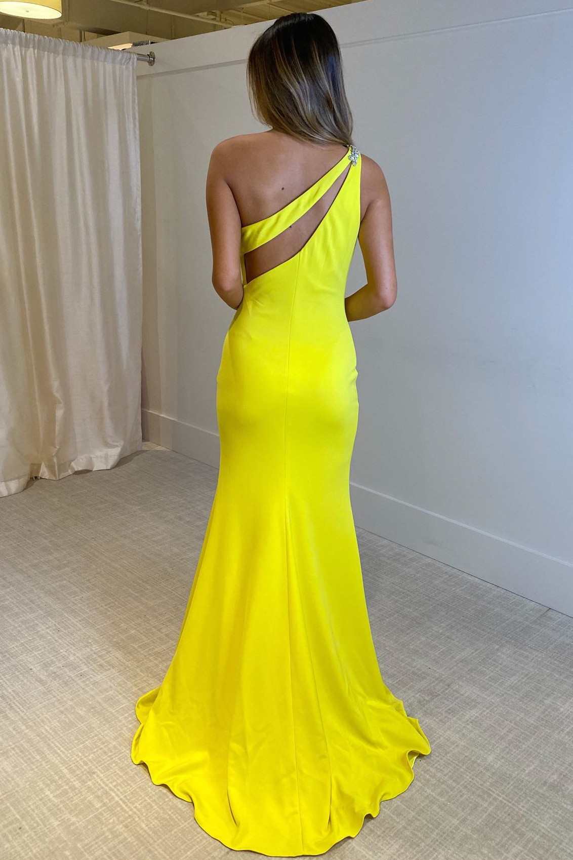 One-Shoulder Yellow Rhinestones Keyhole Mermaid Long Prom Dress with Slit