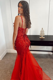 Red Appliqués V-Neck Lace-Up Trumpet Long Prom Dress