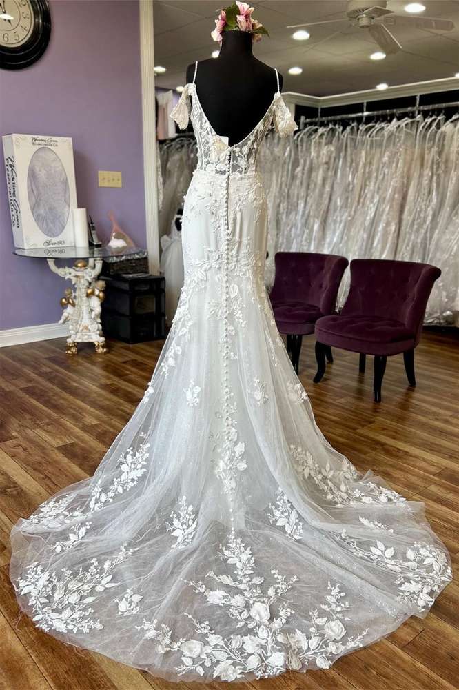 Ivory Off-the-Shoudler Applques Straps Sweeping Long Wedding Dress