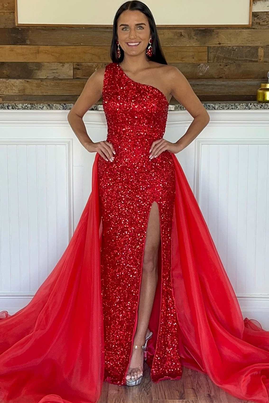 Stunning Red Prom Dress Couture Corset Ball Gown with Long Train for  Photoshooting Strapless Sweetheart Evening Gown Customize