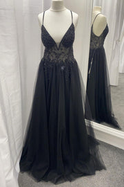 Elegant Black Tulle Beaded V-Neck Long Prom Dress