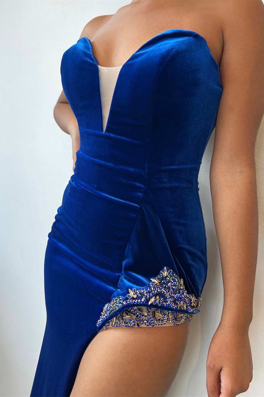 Royal Blue Velvet Strapless Mermaid Long Prom Dress with Slit – Modsele
