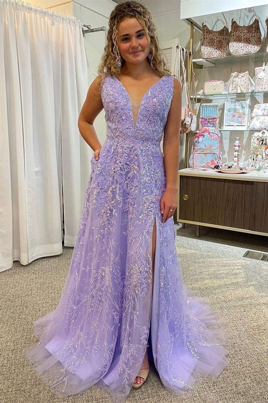 Sparkly Lilac Prom Dresses, Plung Neck Formal Sequins Evening Gown