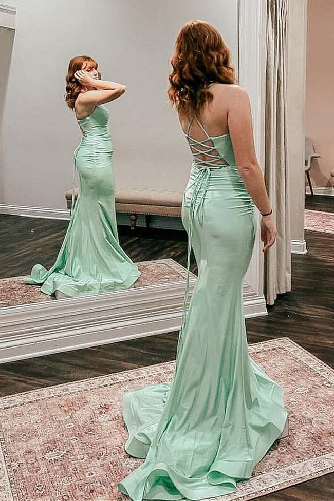 Emerald Green Lace Applique Mermaid Forest Green Evening Gown With V Neck  And Long Sleeves For Groom, Wedding, Mother Of The Bride, And Formal  Parties From Lovemydress, $93.08 | DHgate.Com