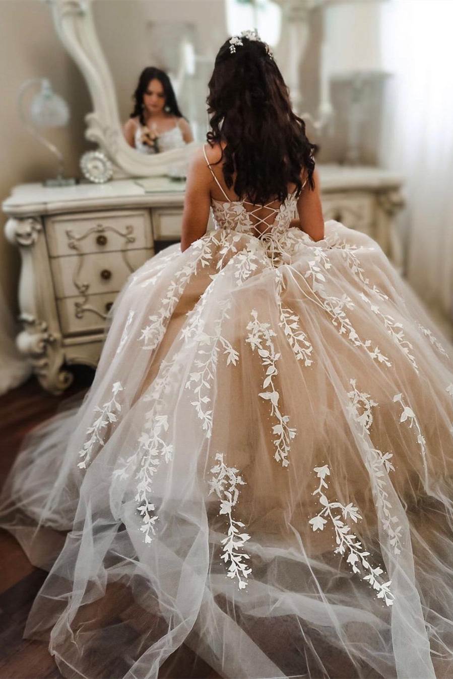 Princess Ivory Lace Appliques Long Prom Dress