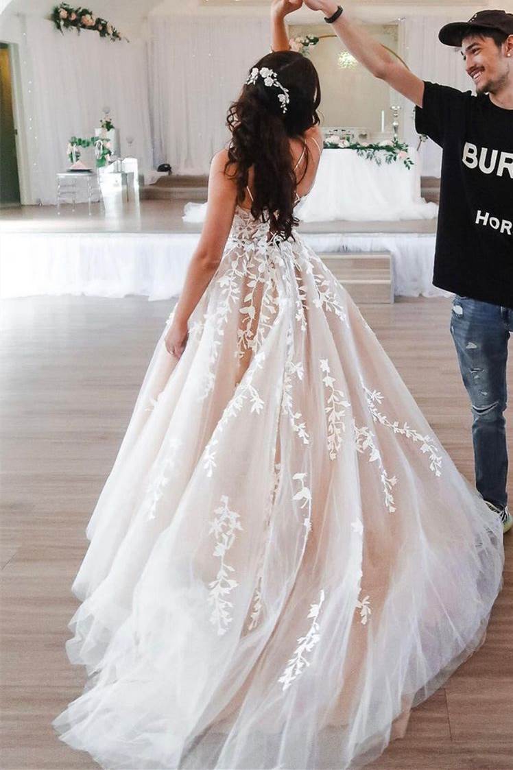 Princess Ivory Lace Appliques Long Prom Dress