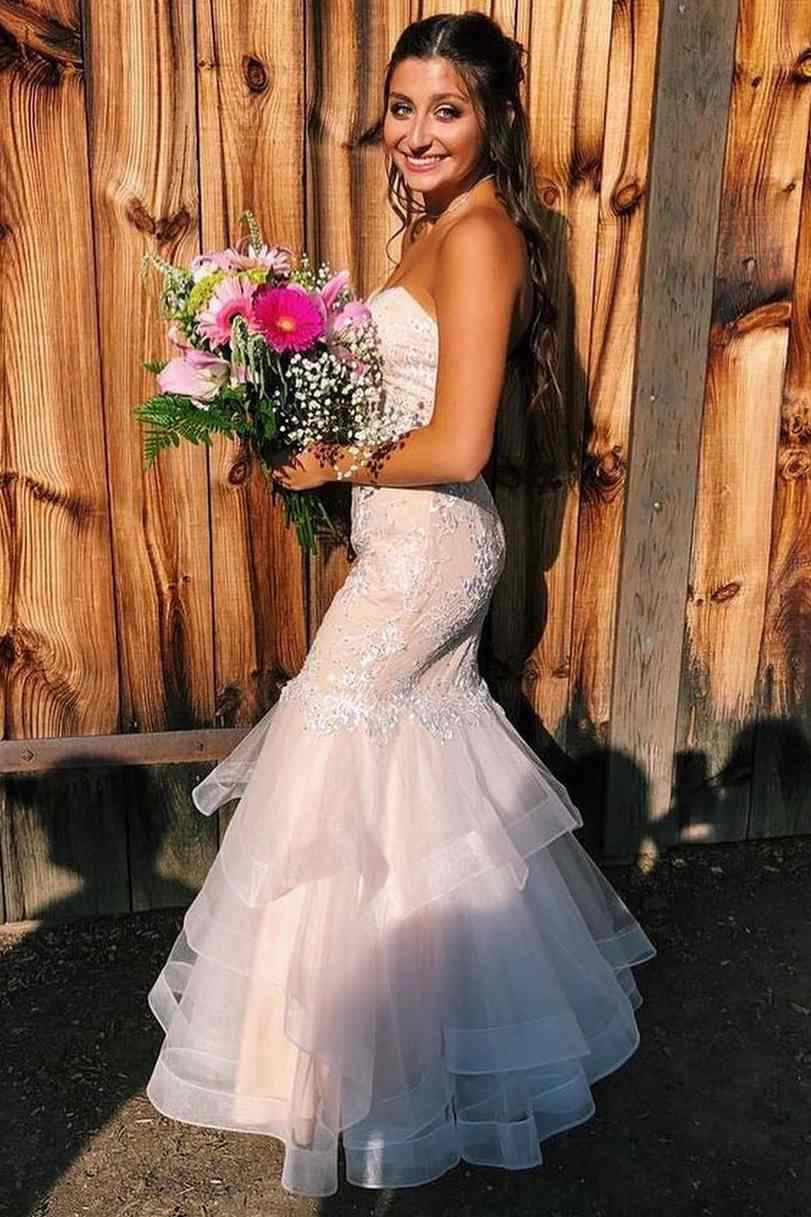 White Strapless Appliques Tiered Trumpet Prom Dress