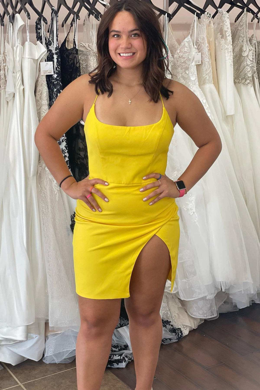 Yellow Scoop Neck Lace-Up Short Party Dress with Slit