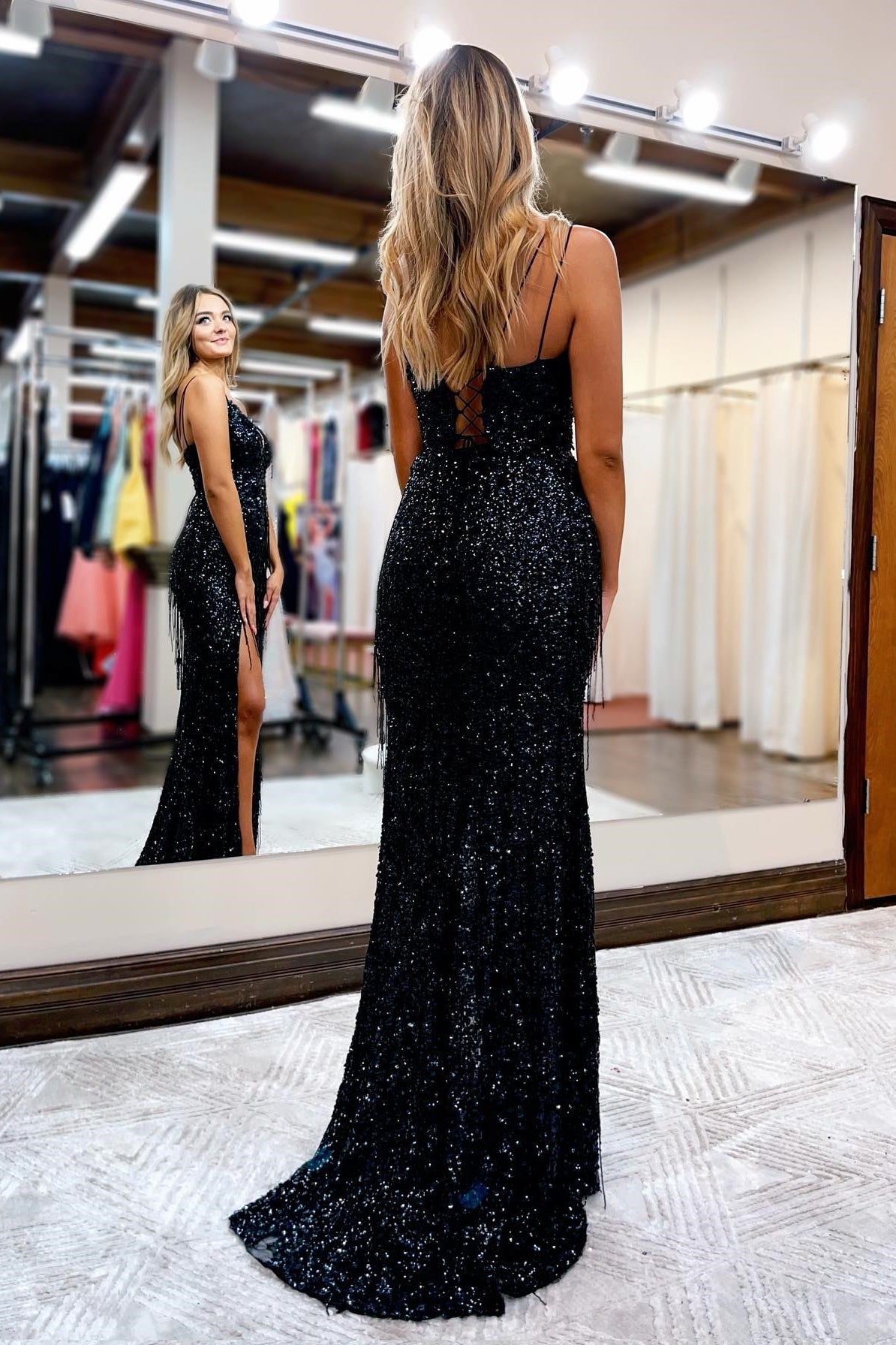 Red Sequin V-Neck Fringe Mermaid Long Formal Dress – Modsele