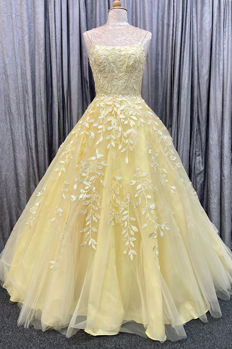 Princess Scoop Neck Lace Appliques A-line Empire-Waist Long Formal Dre Modsele Princess Scoop Neck Lace Appliques A-line Empire-Waist Long Formal Dre Modsele