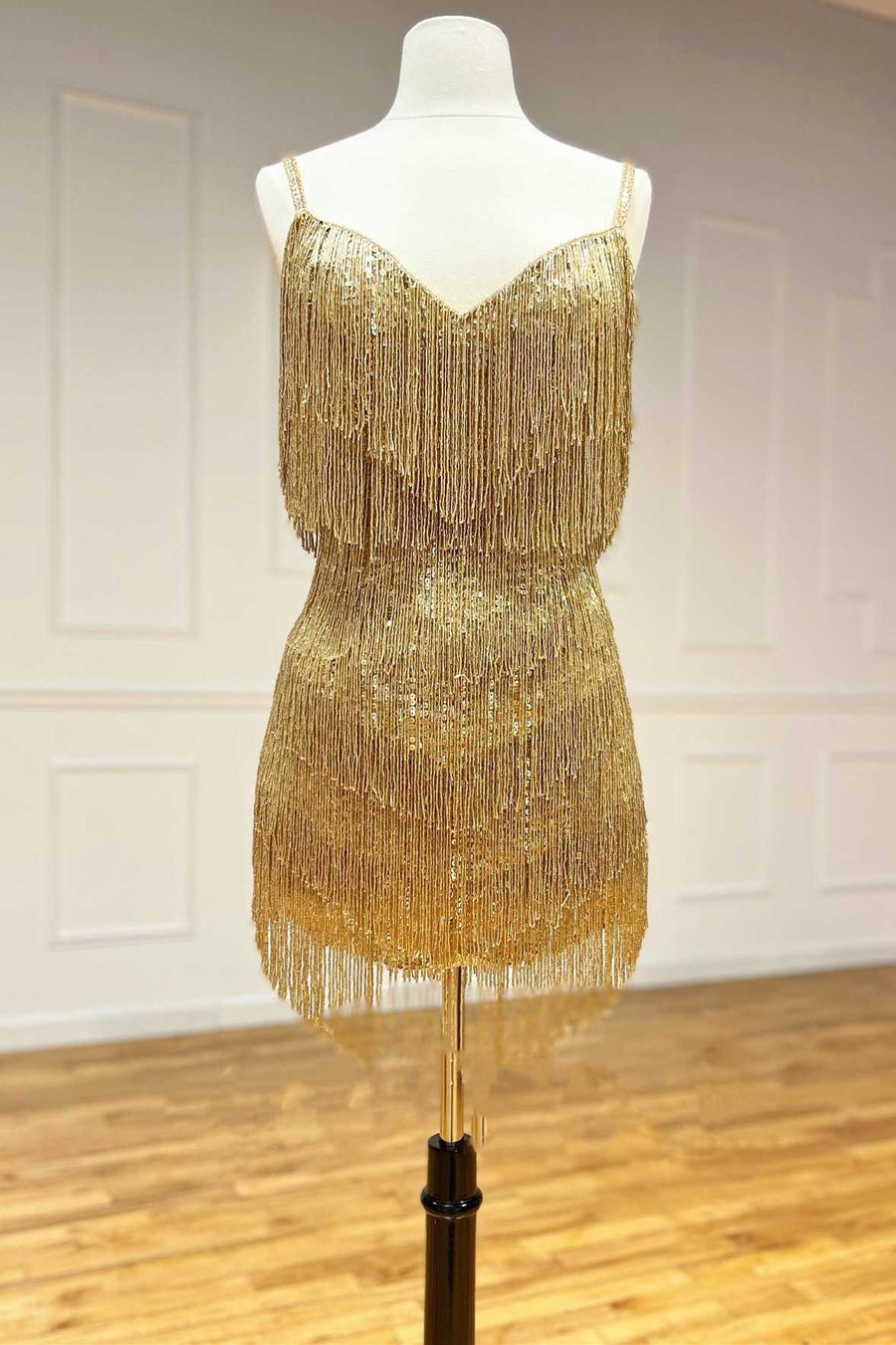Gold V-Neck Blouson-Style Fringed Homecoming Dress Modsele Gold V-Neck Blouson-Style Fringed Homecoming Dress Modsele