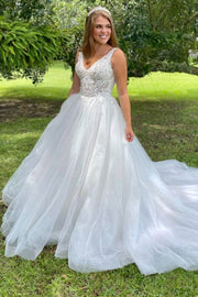 White Lace V-Neck Backless A-Line Wedding Dress