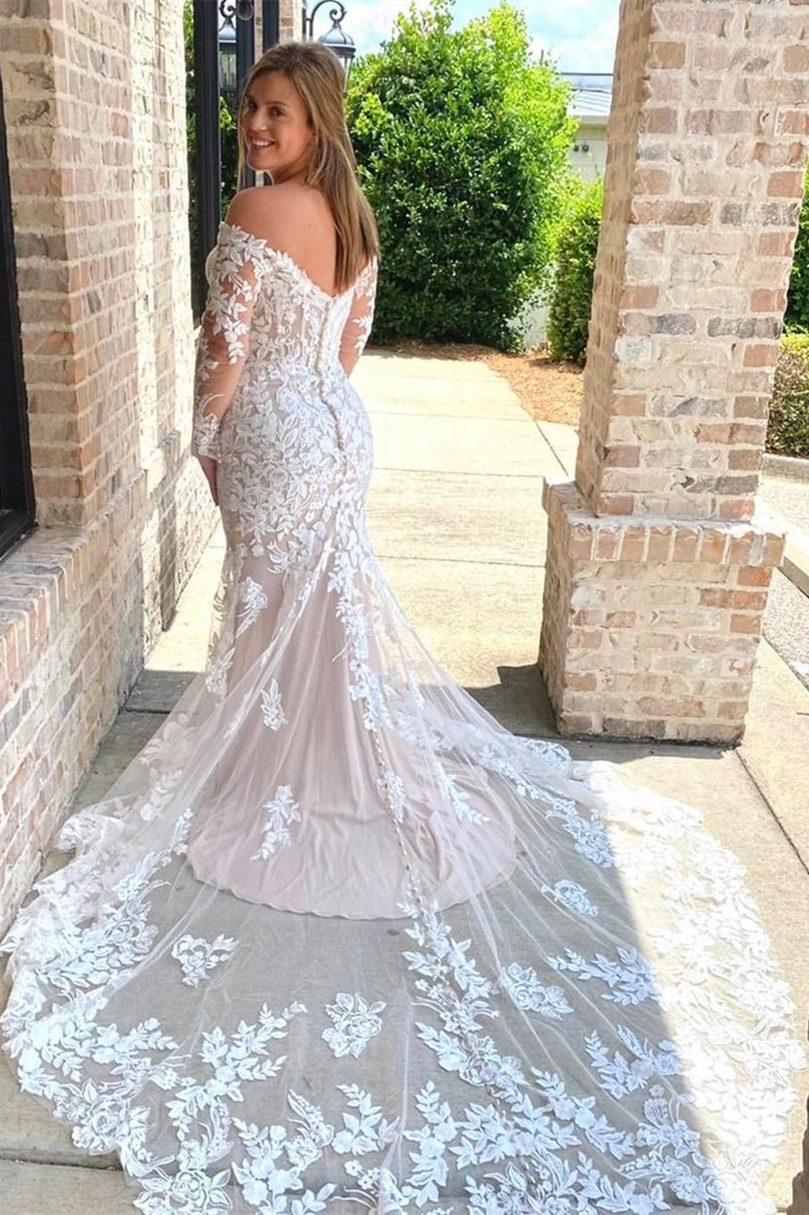 White Lace Off-the-Shoulder Long Sleeve Mermaid Wedding Dress