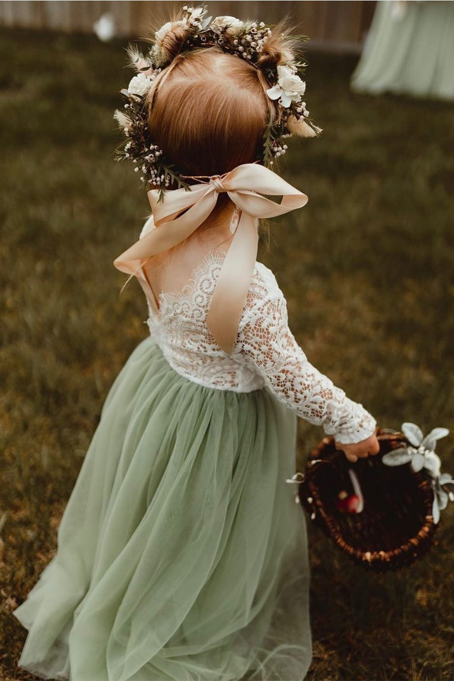 White & Green Lace Long Sleeve Backless Flower Girl Dress Modsele White & Green Lace Long Sleeve Backless Flower Girl Dress Modsele
